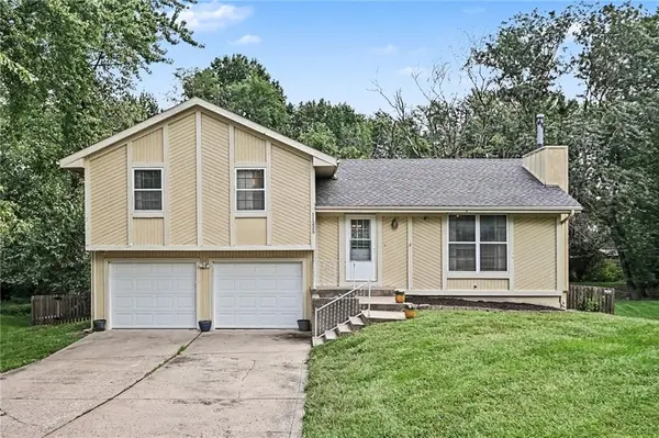 11225 N Tracy AVE, Kansas City, MO 64155