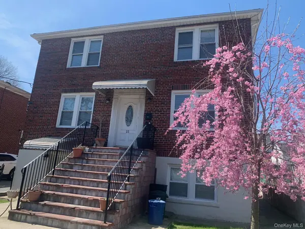 15 Juniper RD #2nd Fl, Port Washington, NY 11050