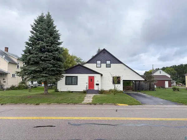 731 E Camp St, Ely, MN 55731
