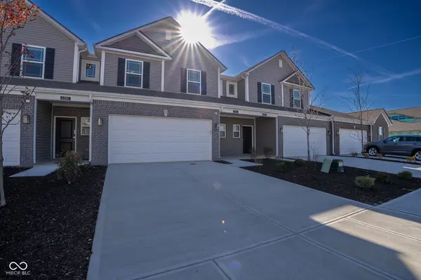 6275 Wasco DR, Whitestown, IN 46075