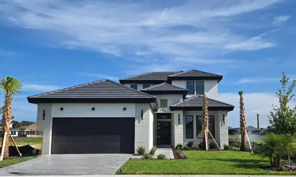 19 DEL PALMA DR, Palm Coast, FL 32137