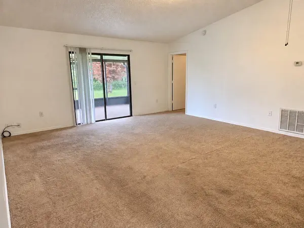 2581 ALBURY AVE, Deltona, FL 32738