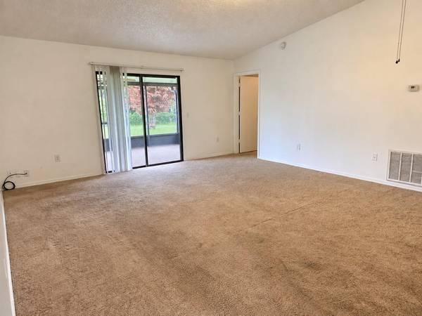 2581 ALBURY AVE, Deltona, FL 32738