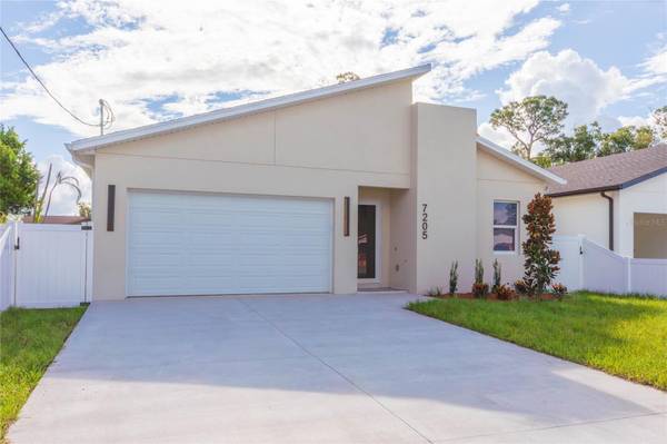 7205 N LOIS AVE, Tampa, FL 33614