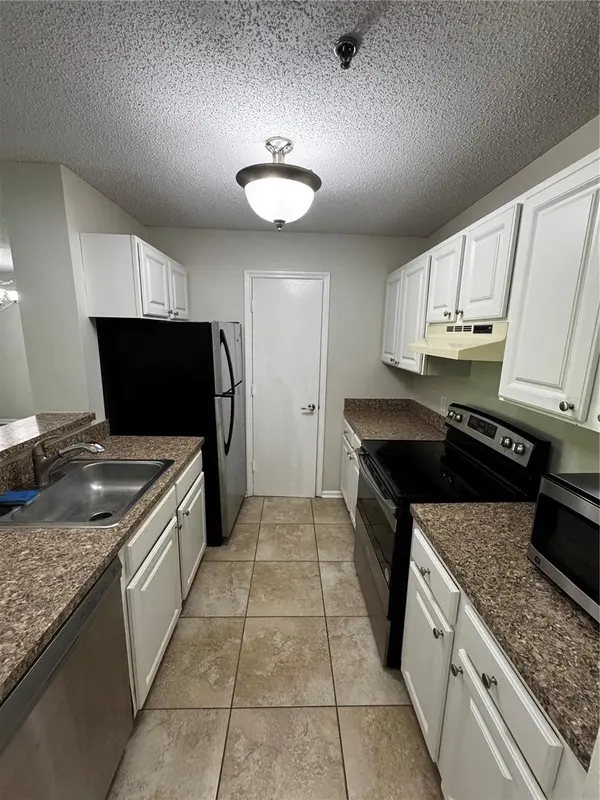 11901 4TH ST N #2202, St Petersburg, FL 33716