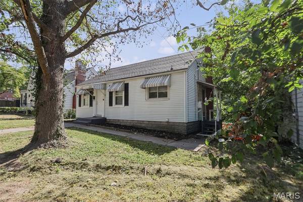 2131 Brown ST, Alton, IL 62002