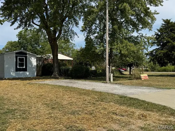 931 Market ST, Truesdale, MO 63380