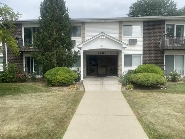 9581 DEE RD #2L, Des Plaines, IL 60016