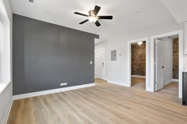 1552 W Juneway TER #3F, Chicago, IL 60626
