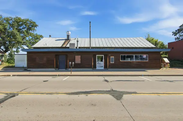 512 Crescent ST SE, Menomonie, WI 54751