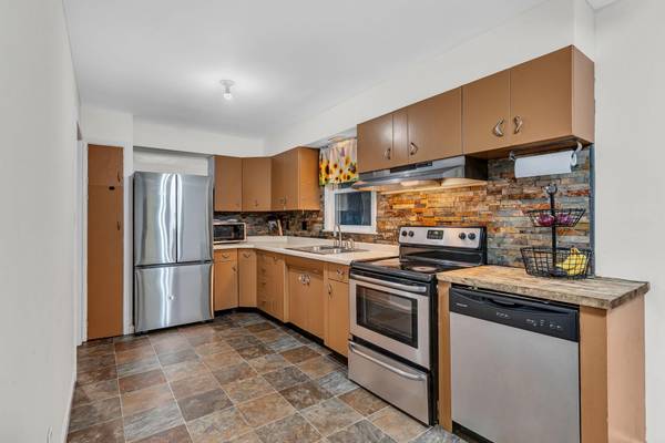 1020 Becker AVE SE, Willmar, MN 56201