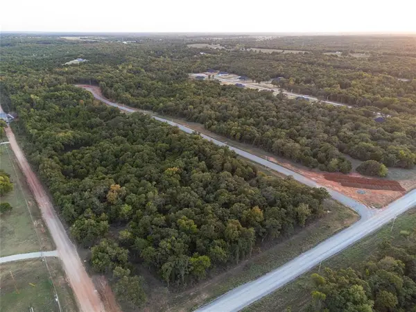104824 S Secretariat TRL, Mcloud, OK 74851