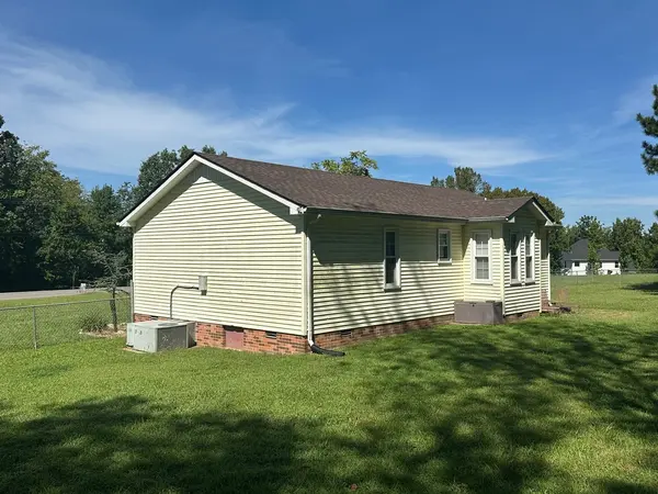 3925 Beasleys Bend Rd, Lebanon, TN 37087
