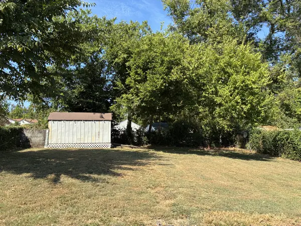 3705 Hewlett Dr, Nashville, TN 37211
