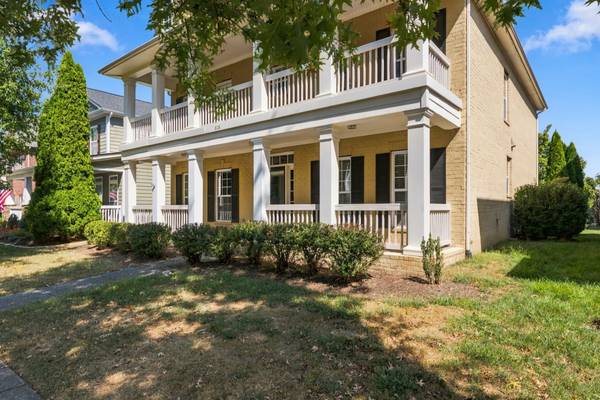 608 Patriot Ln, Franklin, TN 37067