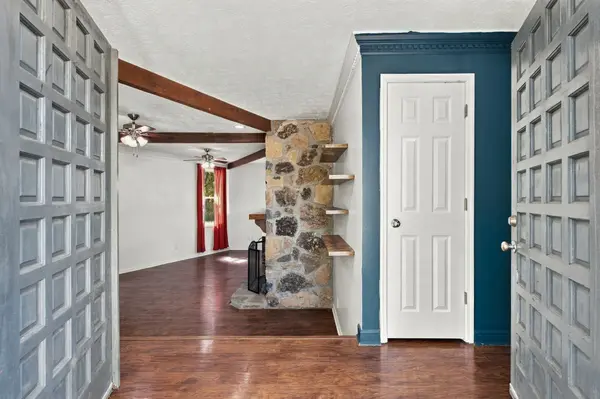 200 Graystone Dr, Gallatin, TN 37066