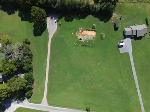 452 Etowah Rd, Benton, TN 37307