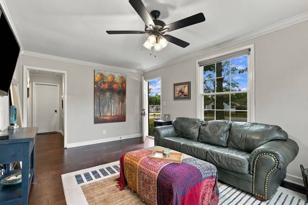 102 Desoto Dr, Nashville, TN 37210
