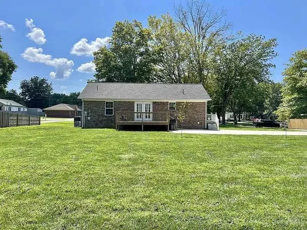 324 Debus St, Lawrenceburg, TN 38464