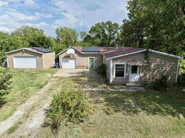 310 S Sturges Ave, Potwin, KS 67123