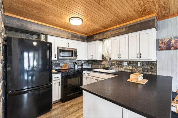 353 Fagan DR, Inman, SC 29349