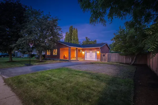273 Colborne ST, Centre Wellington, ON N0B 1S0
