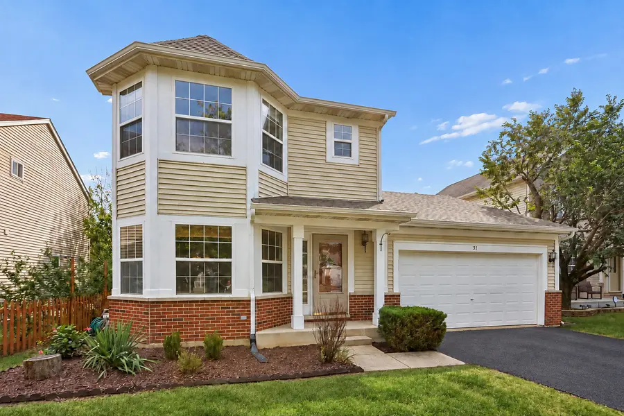 31 Kenilworth AVE, Romeoville, IL 60446