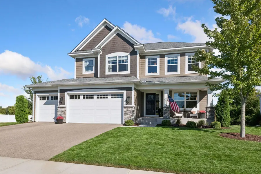 139 Maple TER, Waconia, MN 55387