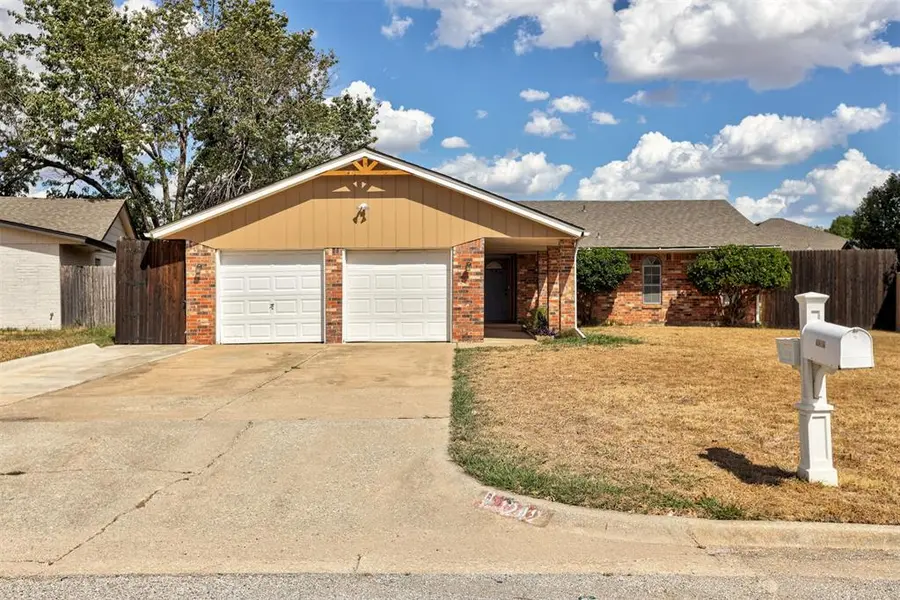 1242 Birkenhead RD, Yukon, OK 73099