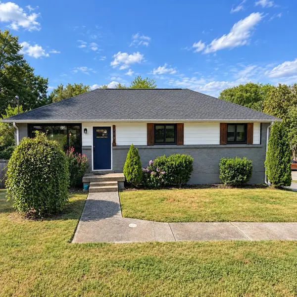 909 N Graycroft AVE, Madison, TN 37115