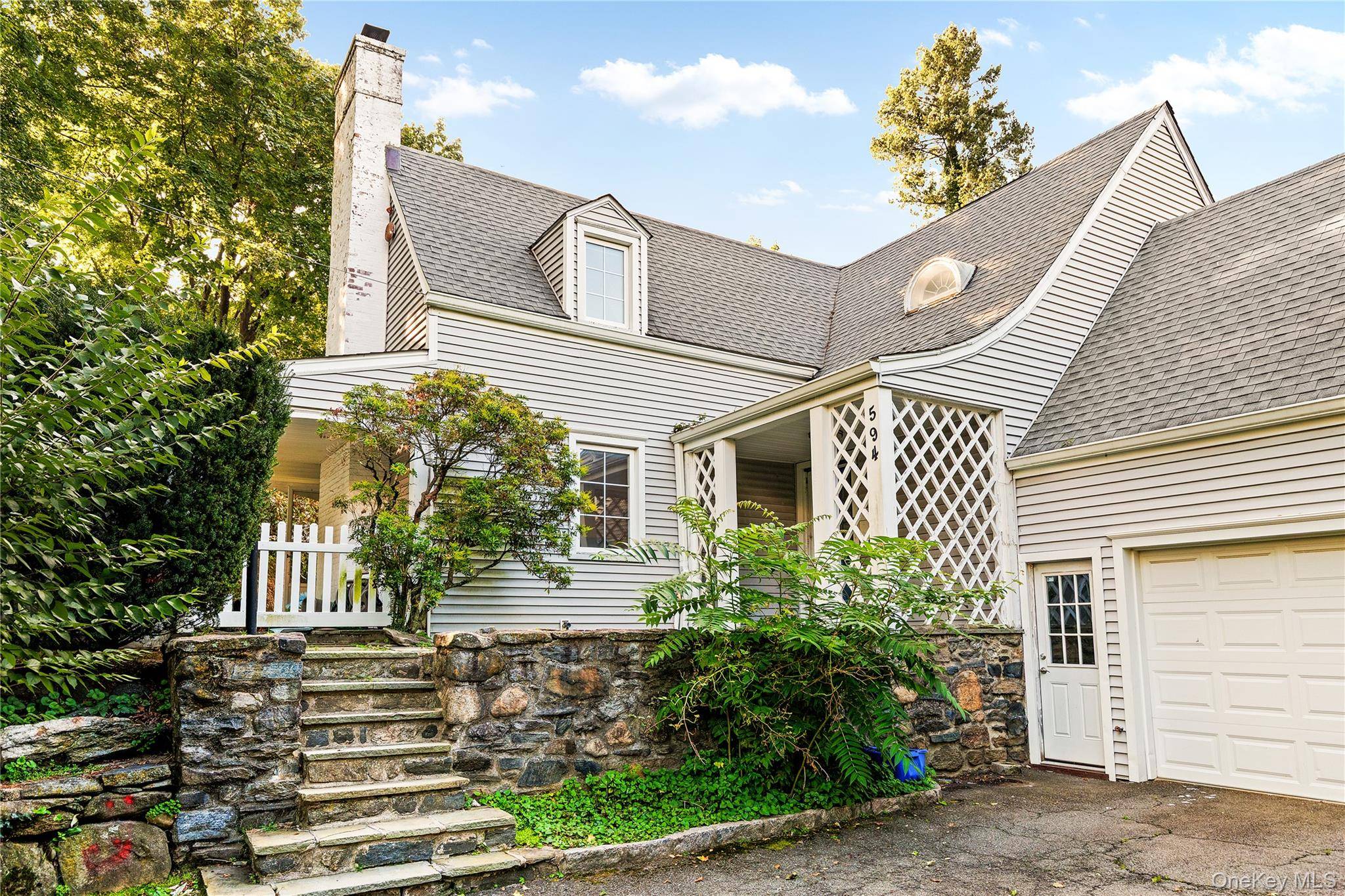 594 Fort Hill RD, Scarsdale, NY 10583
