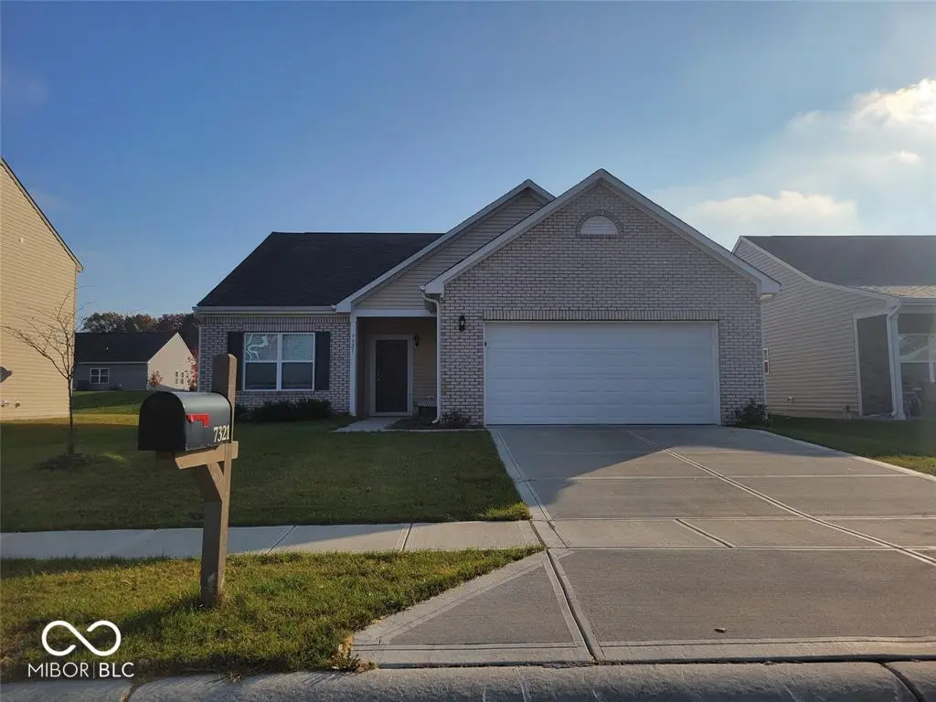 7321 Moultrie DR, Indianapolis, IN 46217