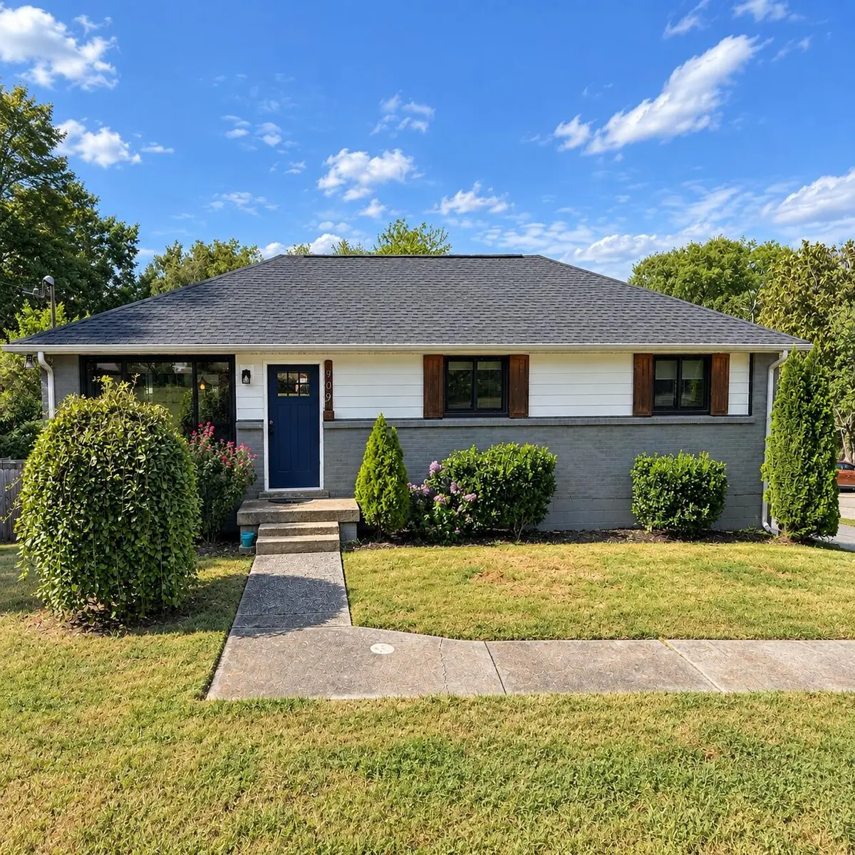909 N Graycroft AVE, Madison, TN 37115
