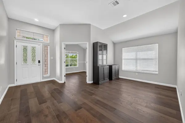 1004 Applerock, Leander, TX 78641