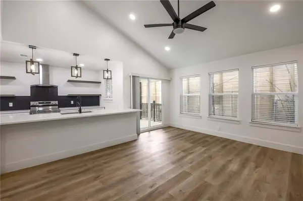 511 E 50th ST #A, Austin, TX 78751
