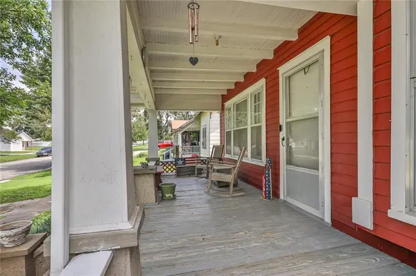 416 S 6th ST, Independence, KS 67301