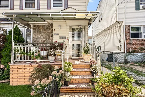 145-67 224th ST, Springfield Gardens, NY 11413