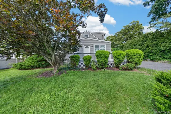 225 fir grove ronkonkoma, Ronkonkoma, NY 11779