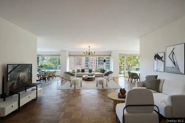 166-25 Powells Cove BLVD #3F, Beechhurst, NY 11357