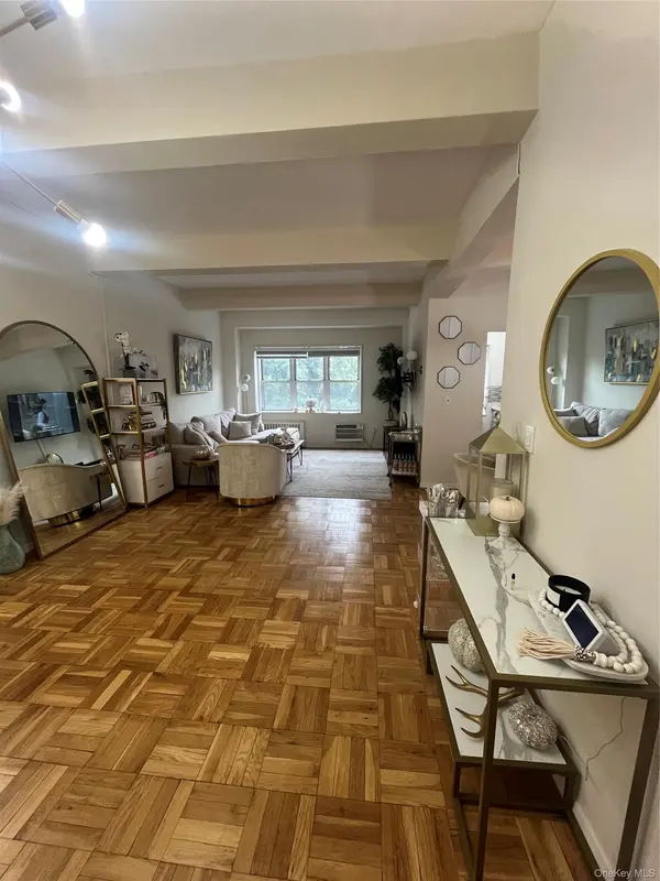 1 Balint DR #269, Yonkers, NY 10710