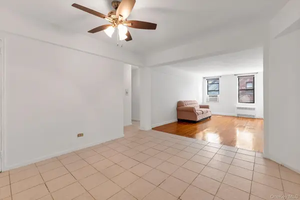 83-35 139 ST #5 S, Briarwood, NY 11435