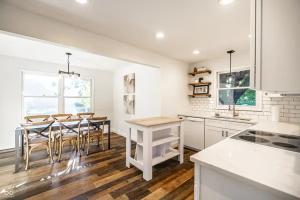 9669 Sycamore RD, Carmel, IN 46032