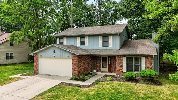 9140 Powderhorn LN, Indianapolis, IN 46256