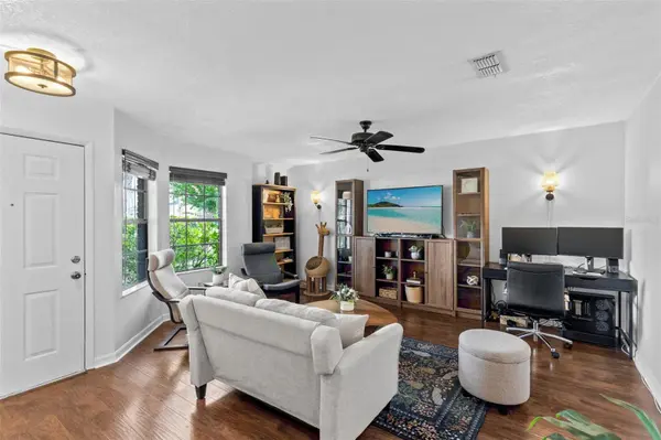 910 COMMONWEALTH CT, Casselberry, FL 32707