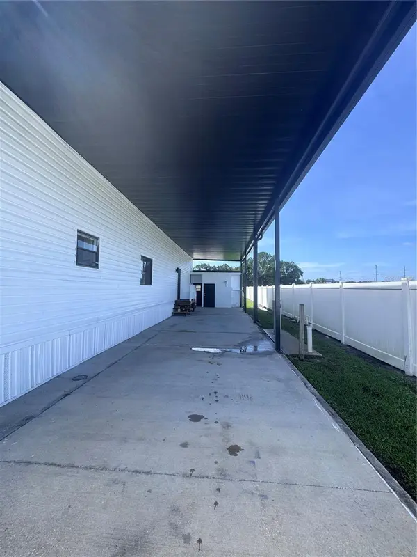 5035 SOUTHSHORE DR, Polk City, FL 33868