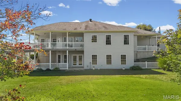 960 Buck Creek LN, Gerald, MO 63037