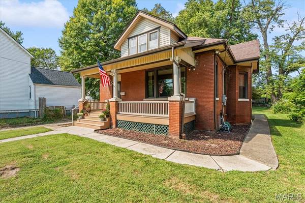 603 Sycamore ST, Belleville, IL 62220
