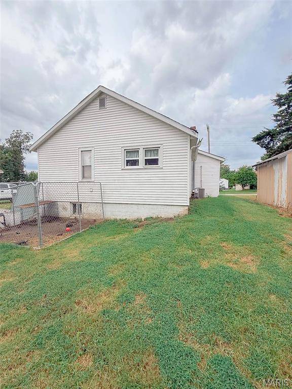 211 Blue ST, Milton, IL 62352