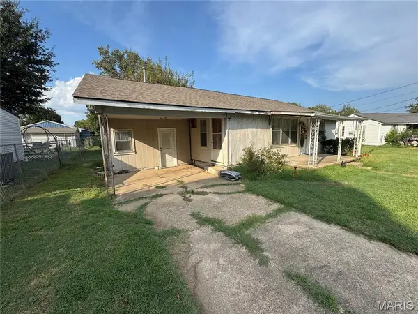 1920 Dunklin ST, Kennett, MO 63857