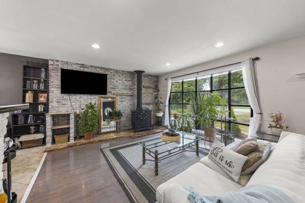 738 Church ST, Batavia, IL 60510